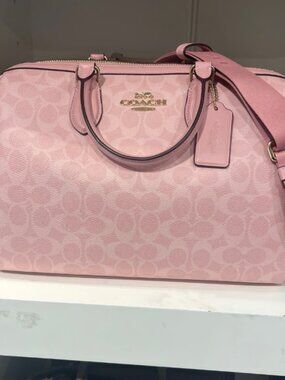 Coach Large Powder Blush Rowan -CA077